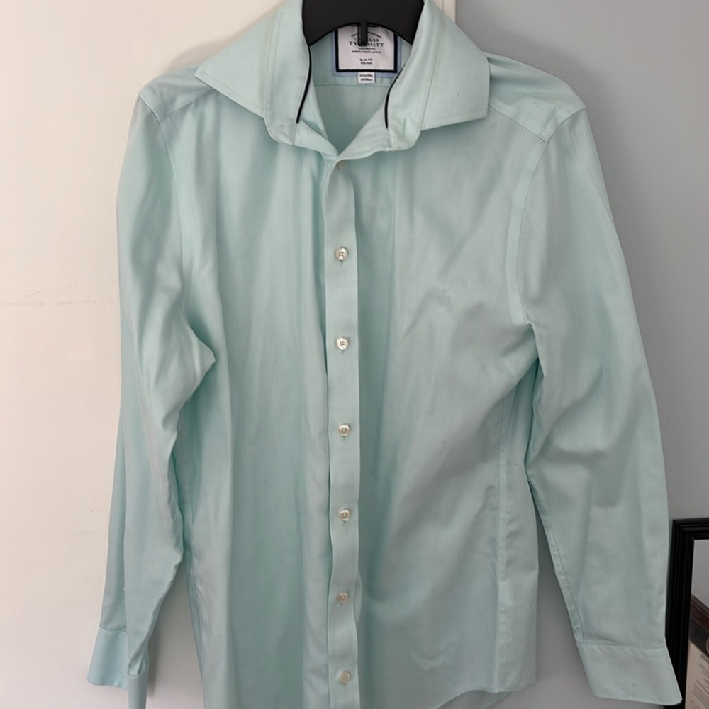Charles Tyrwhitt slim fit button down dress shirt. Size 15.5/34 in